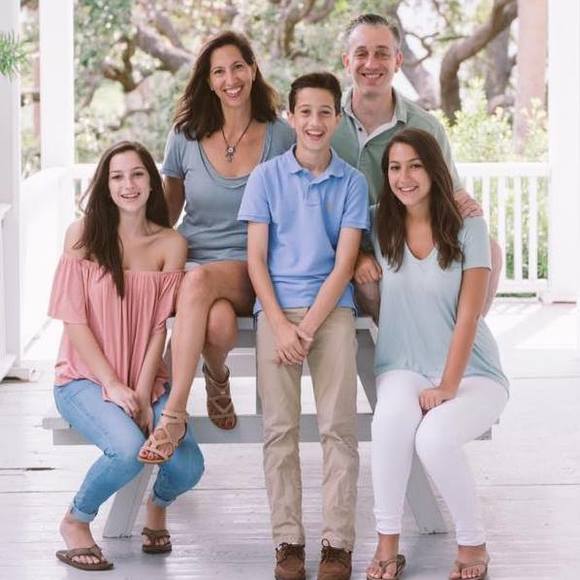 Meet your Posher, Paige - Picture 1 of 1